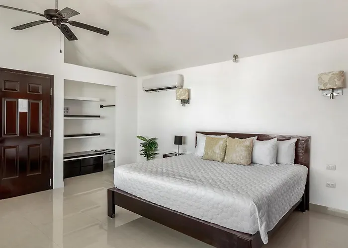 Illusion Boutique "near Beach" (adults Only) 4*